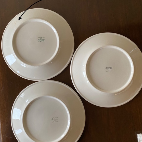 1960s Buffalo China 3 DINNER PLATES 9.5\